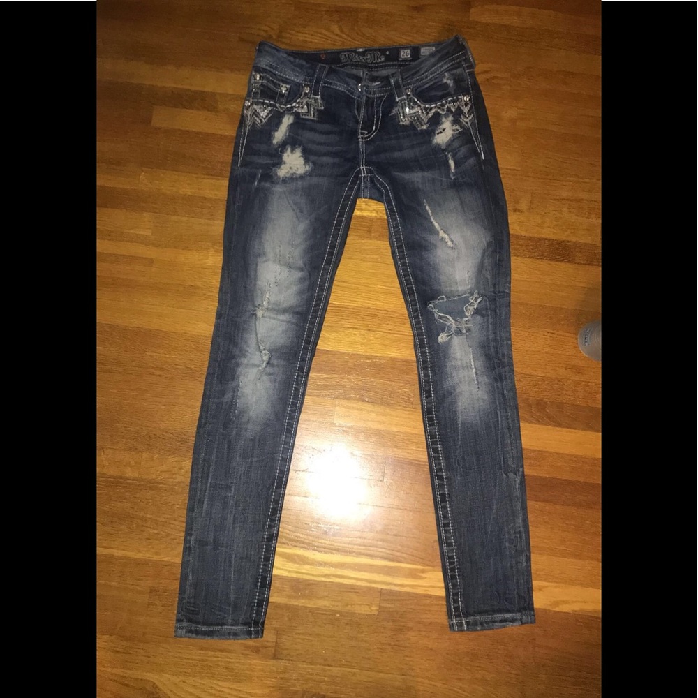 Miss Me distressed skinny jeans